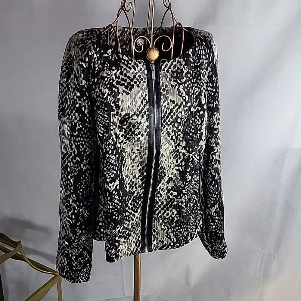Silk & Wool Blend Black & Gray Animal Print Anne Klein Zippered Jacket